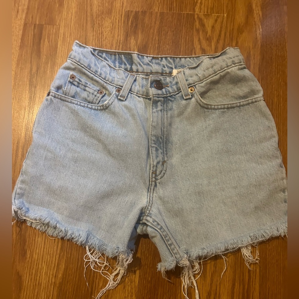 Vintage Levi’s 512 shorts